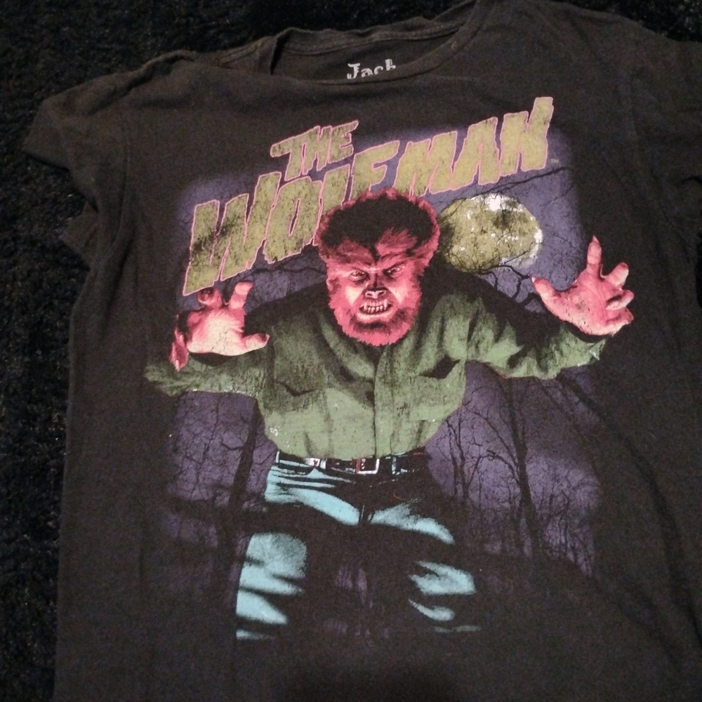 Universal Green Wolfman Graphic Tee